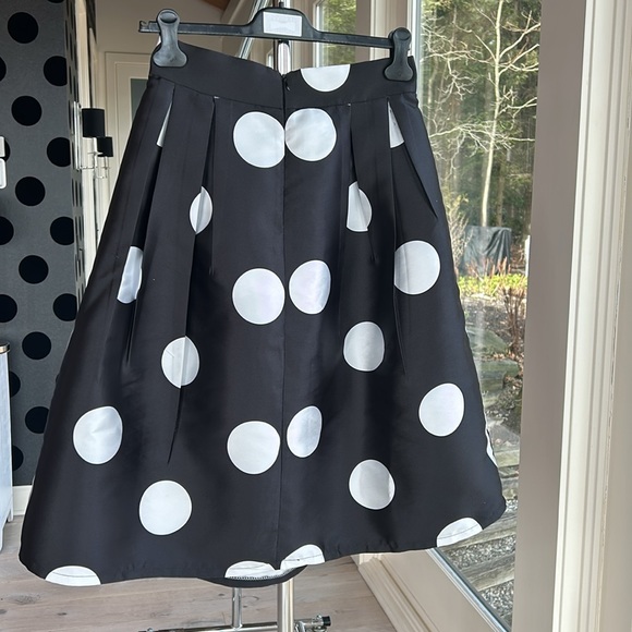 Black & White Large Polka Dot Satiny Circle Skirt SZ M - Picture 5 of 7